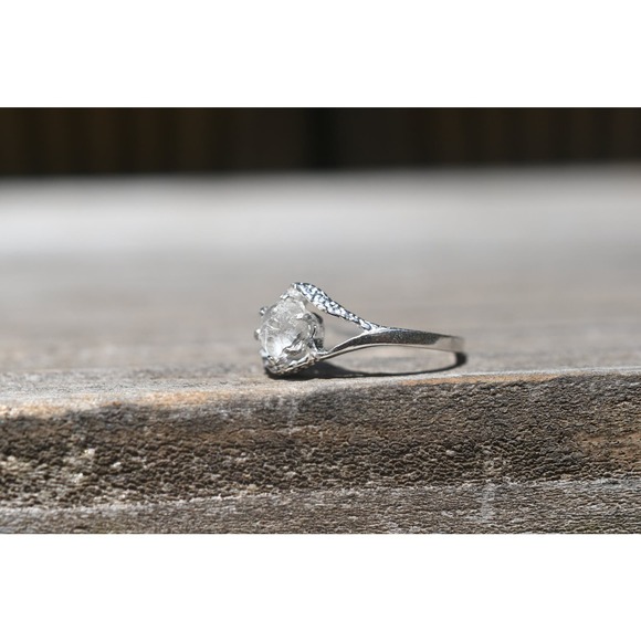 Rough Alternative Diamond Ring, Raw Stone Engagement Ring, Gift for wife - Picture 3 of 3